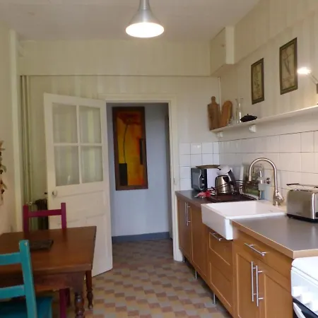 6 Pers Avec Piscine, Terrasse Et Parc, Ideal Randos Et Detente - Fr-1-489-436 * Arfeuilles