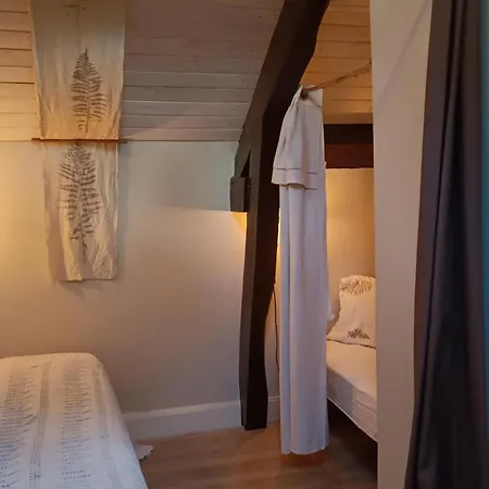 Holiday home 6 Pers Avec Piscine, Terrasse Et Parc, Ideal Randos Et Detente - Fr-1-489-436